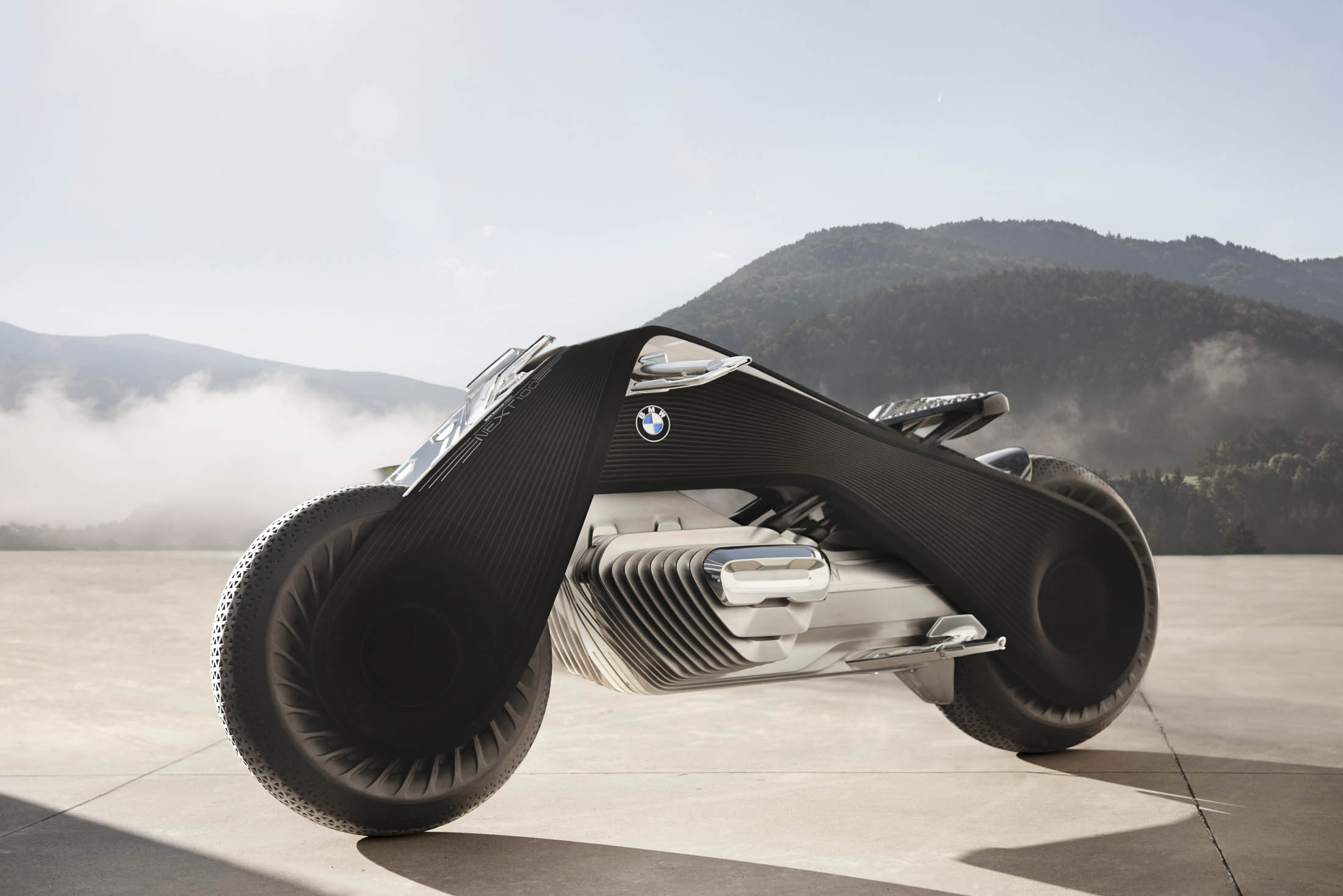 BMWMotorcycleConceptArticle Picture